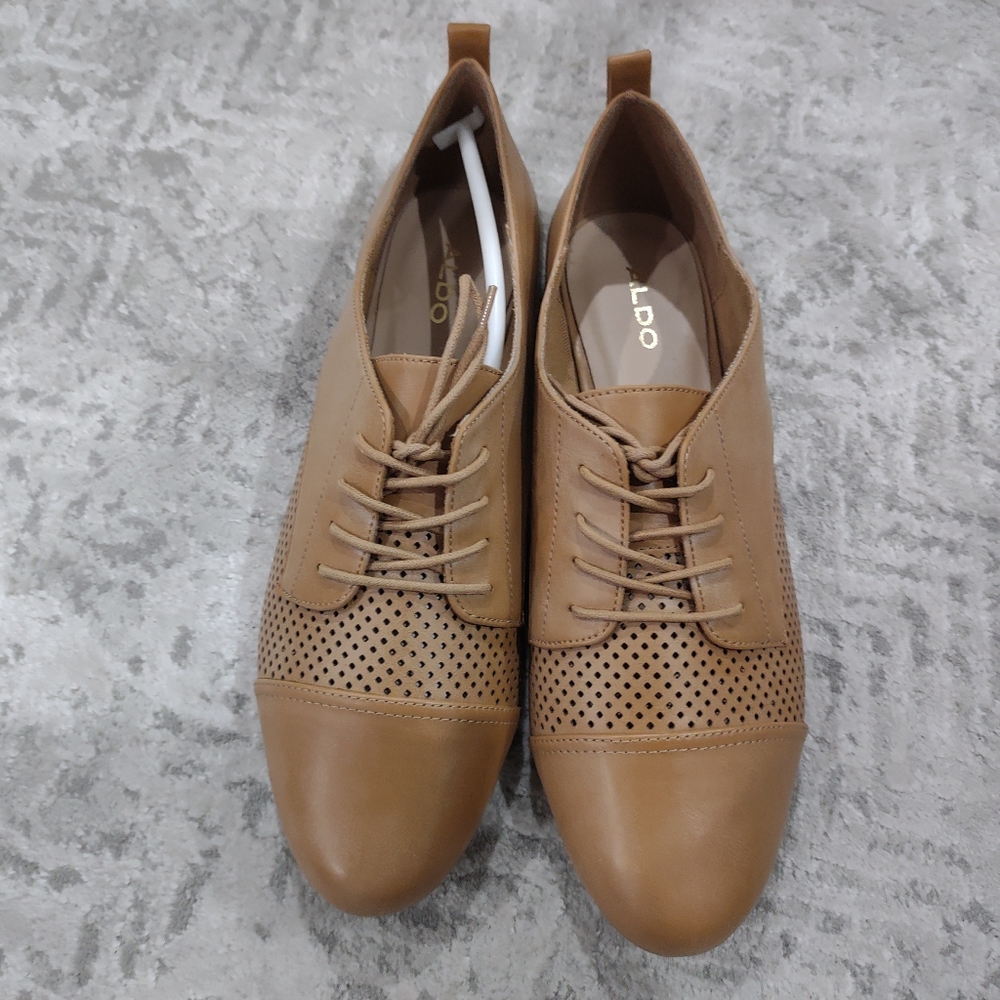 Aldo Oxford style flats sz 10
